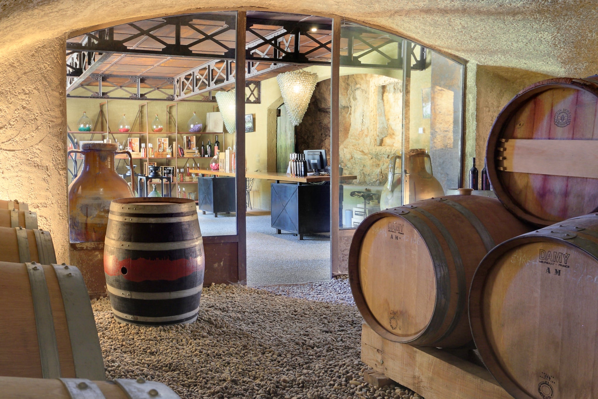 Le chai Domaine de Marie